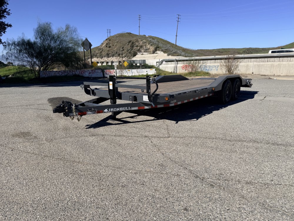 102"x22' IronBull Equipment Trailer