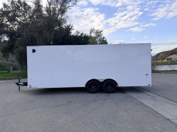 8.5'x22' Look Enclosed Car Hauler