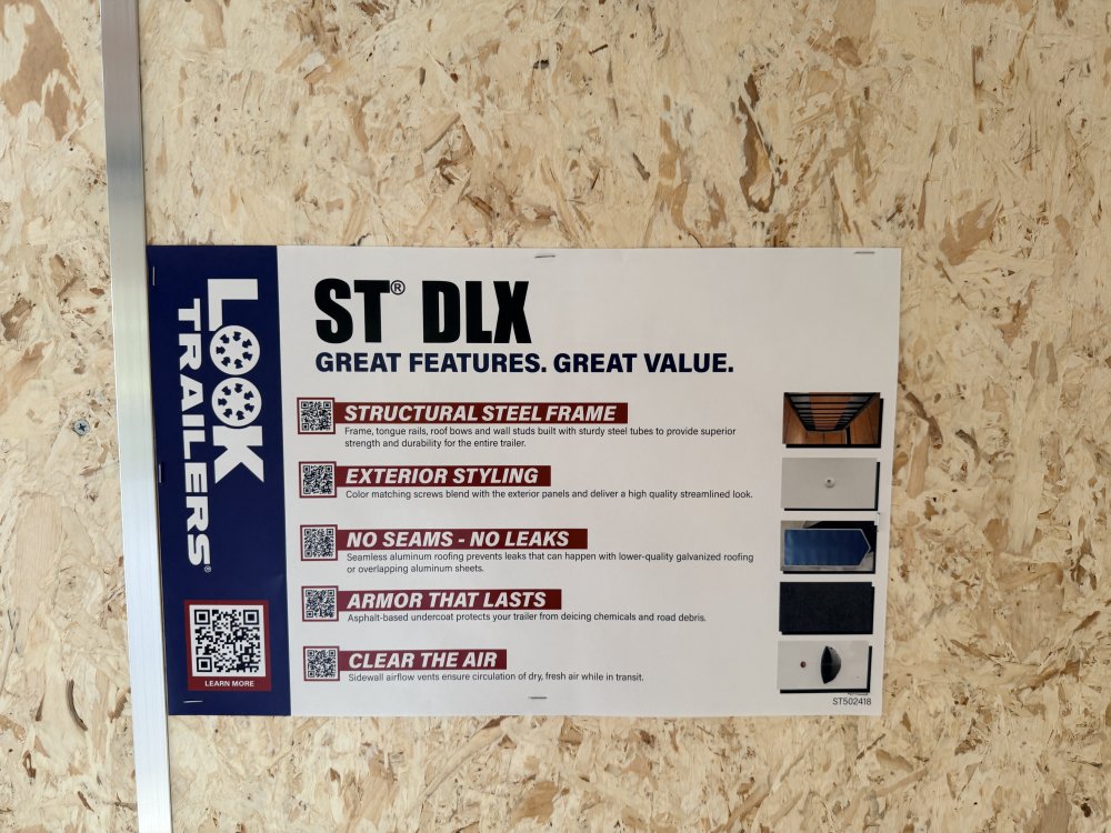 8.5'x22' Look Enclosed Car Hauler