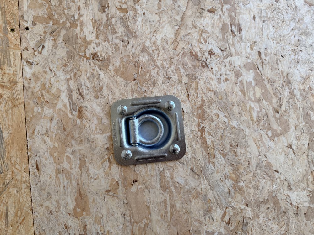 8.5'x16' Look Enclosed Car Hauler