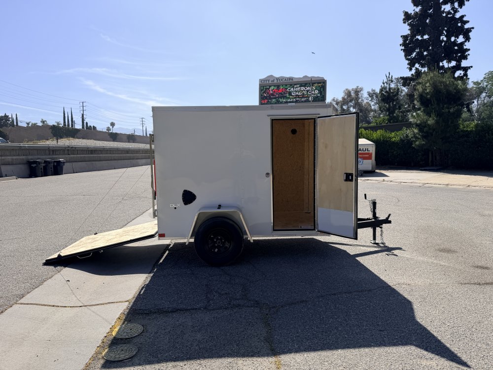 5'x8' Look Enclosed Cargo