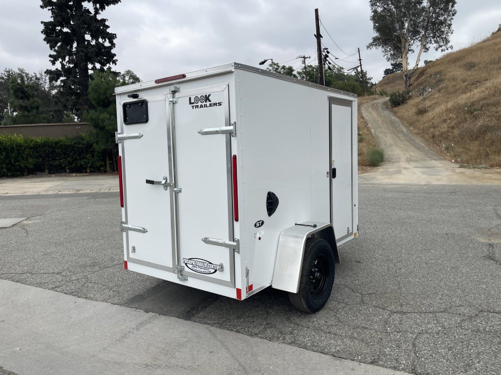 5'x8' Look Enclosed Cargo