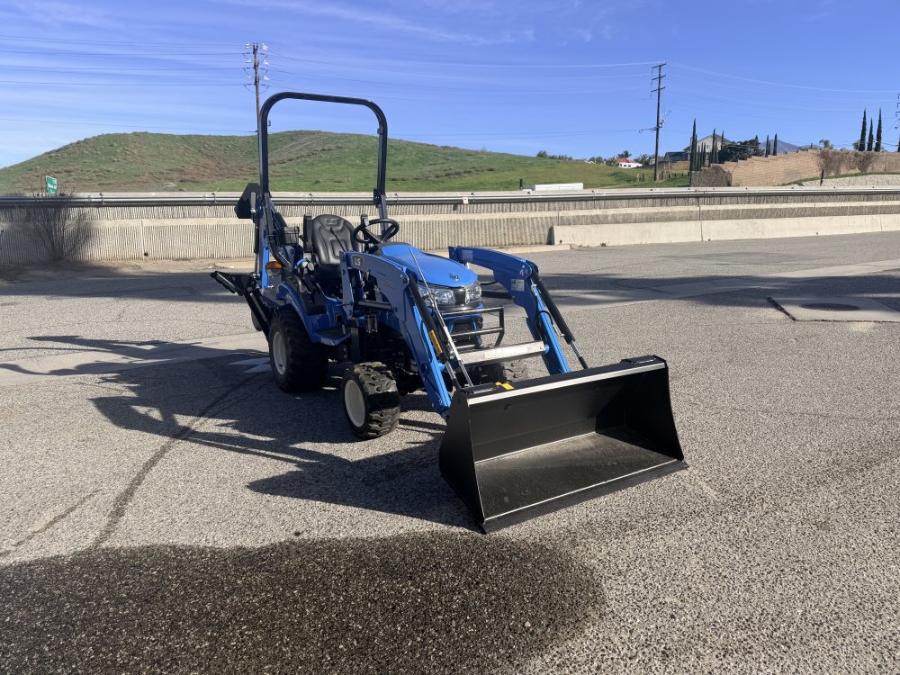 x LS LS Tractor Tractor