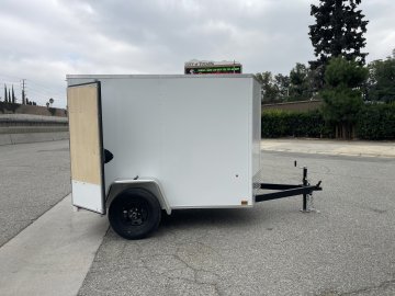 5'x8' Look Enclosed Cargo