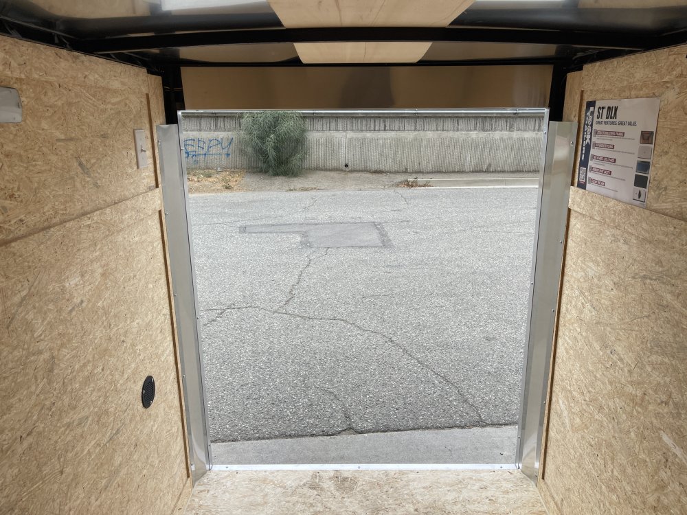 5'x8' Look Enclosed Cargo