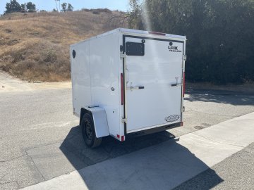 5'x8' Look Enclosed Cargo