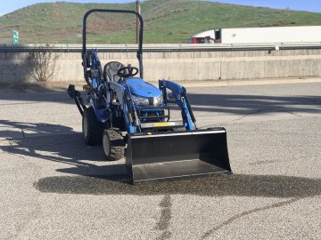 x LS LS Tractor Tractor