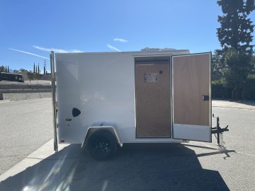 6'x10' Look Enclosed Cargo