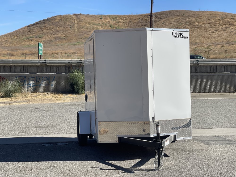 6'x10' Look Enclosed Cargo