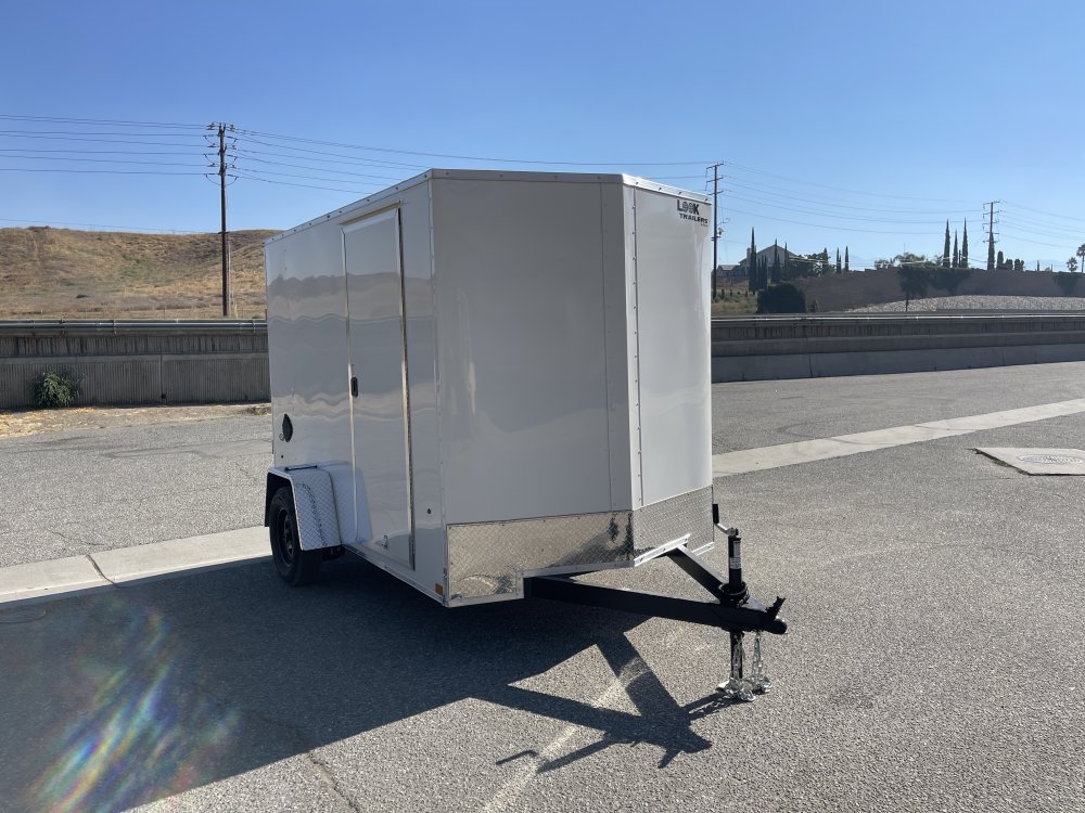 6'x10' Look Enclosed Cargo