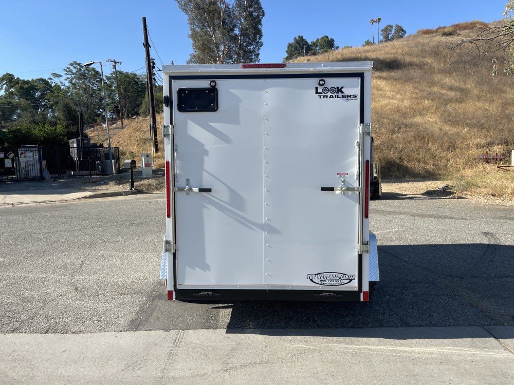 6'x10' Look Enclosed Cargo