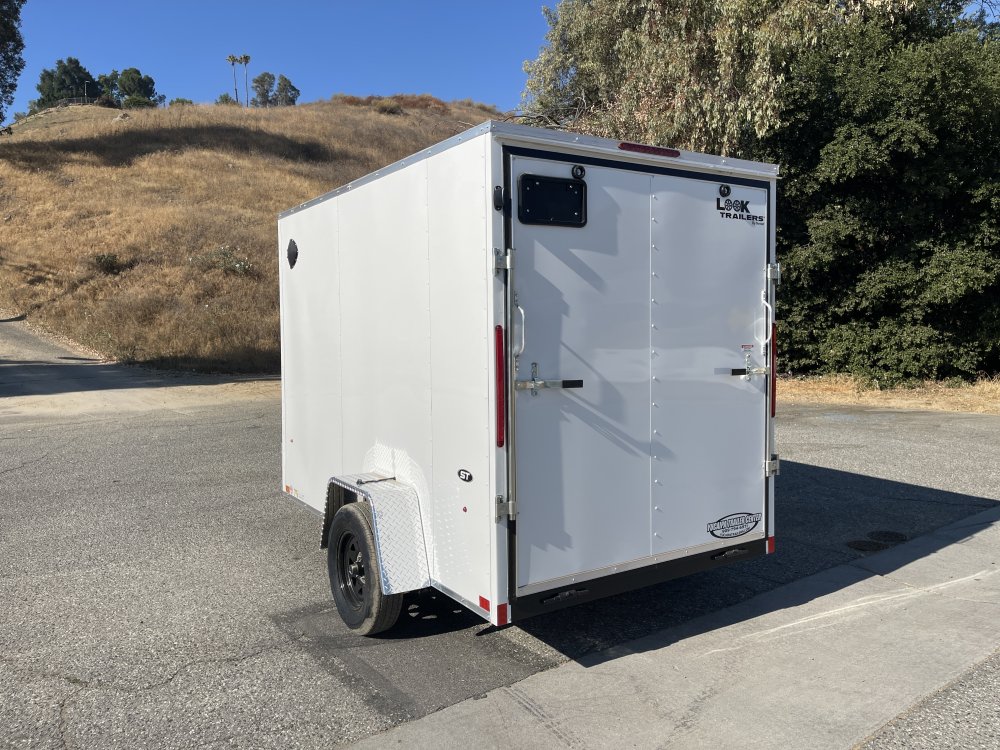 6'x10' Look Enclosed Cargo