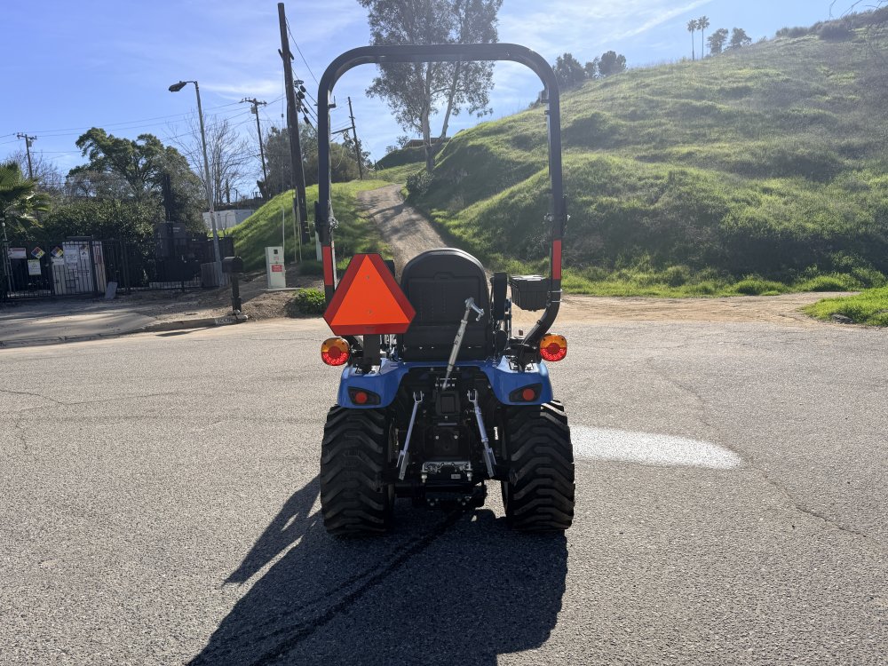 x LS LS Tractor Tractor