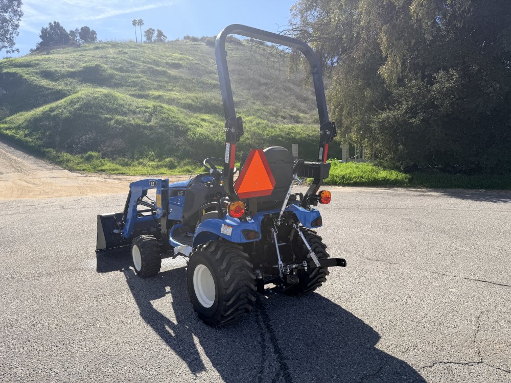 x LS LS Tractor Tractor