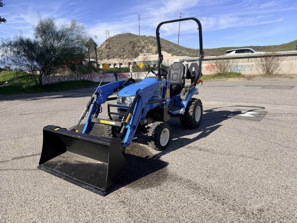 x LS LS Tractor Tractor