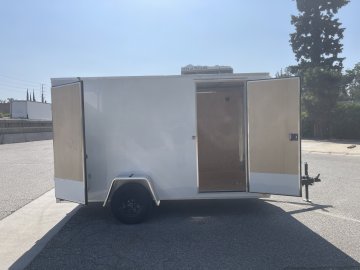 6'x12' Look Enclosed Cargo