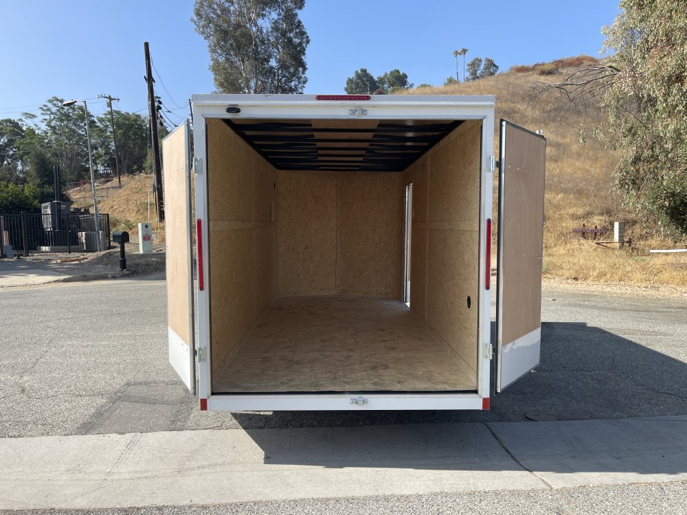 7'x16' Look Enclosed Cargo