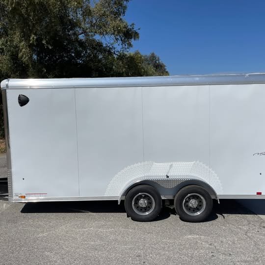 7'x16' Look Enclosed Cargo