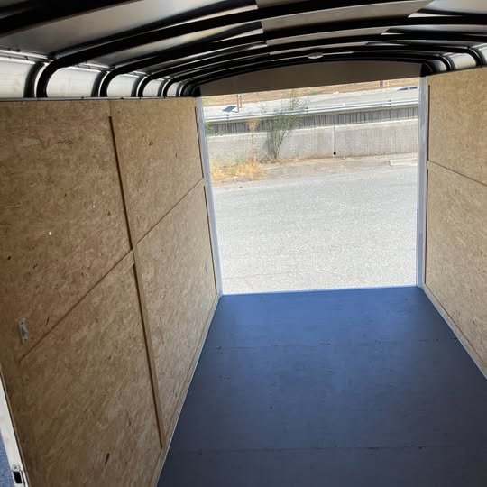 7'x16' Look Enclosed Cargo