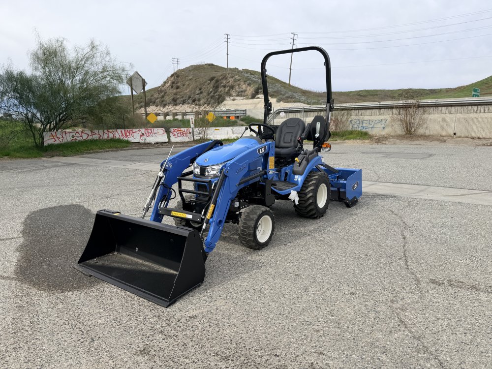 x LS LS Tractor Tractor