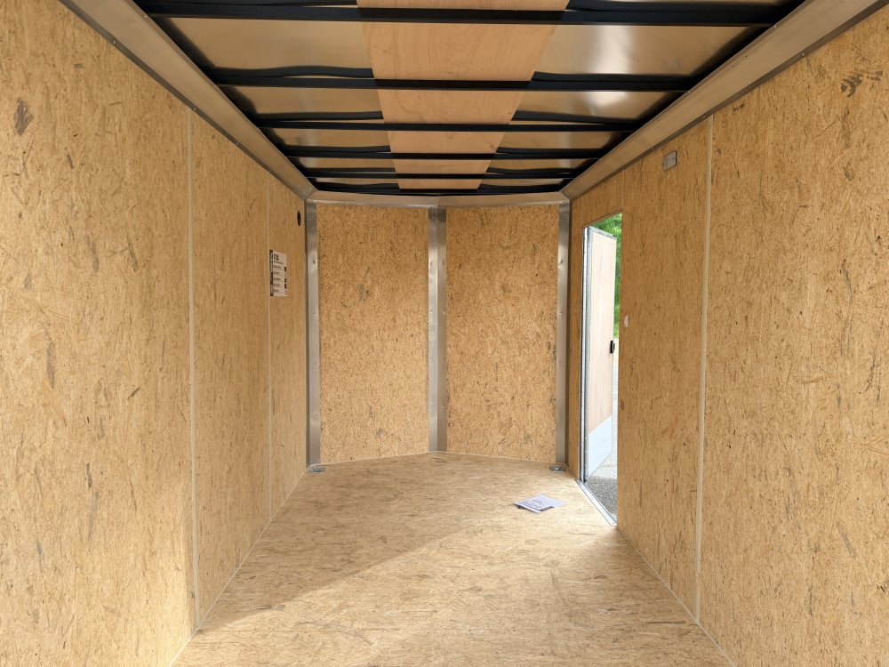 7'x14' Look Enclosed Cargo