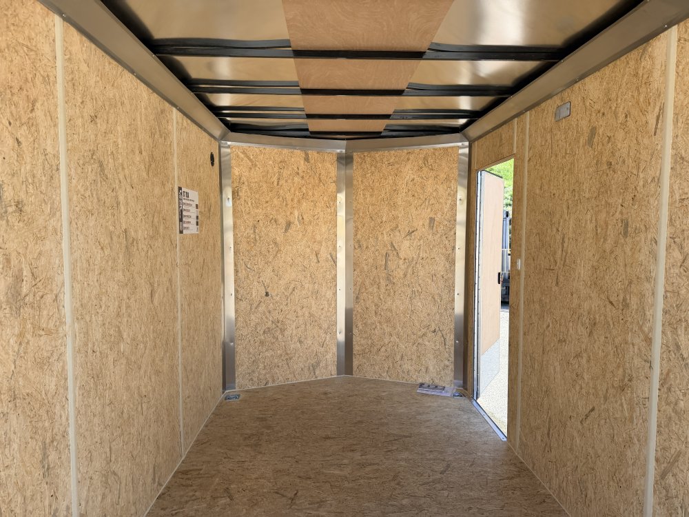 7'x12' Look Enclosed Cargo
