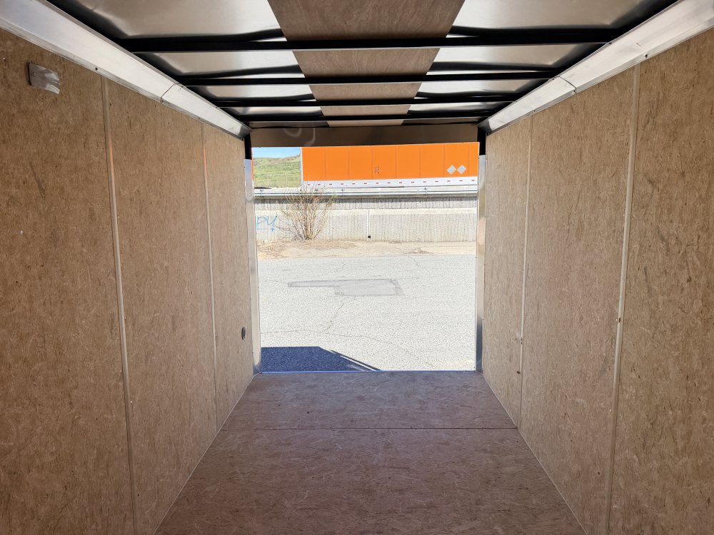 7'x16' Look Enclosed Cargo