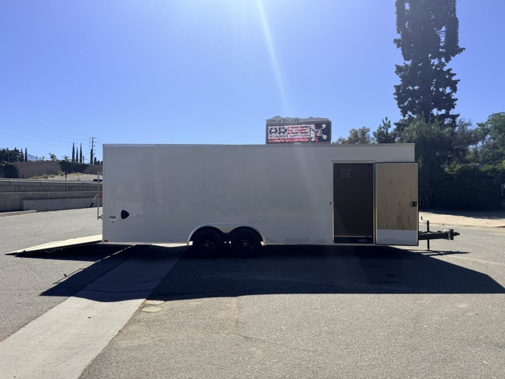 LOOK ST DLX 8.5x24 Enclosed Car Hauler | 10K GVWR | 16" OC Walls | 7' Interior