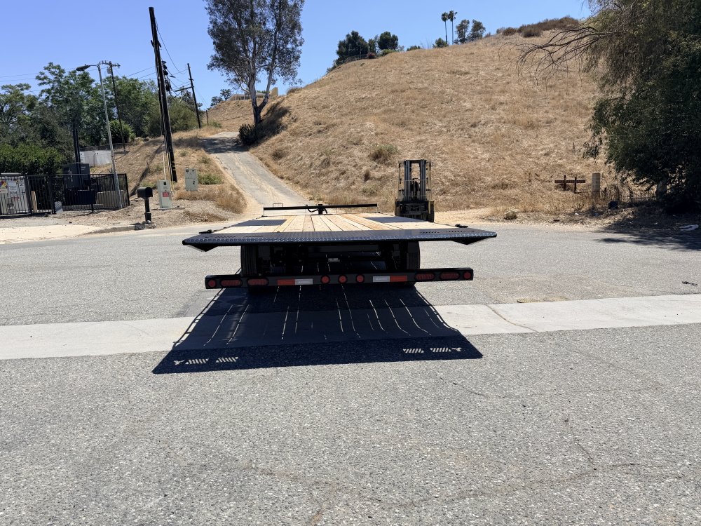 Iron Bull TDP14 102" x 22' 14K Deckover Tilt Trailer - Dual Hydraulic Cylinders, Winch Plate & Spare Mount