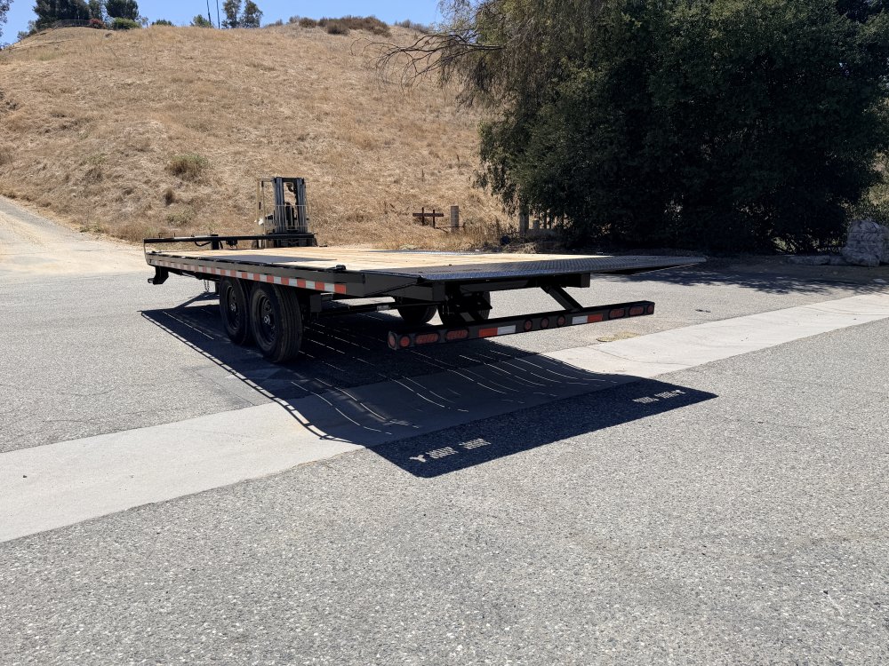 Iron Bull TDP14 102" x 22' 14K Deckover Tilt Trailer - Dual Hydraulic Cylinders, Winch Plate & Spare Mount