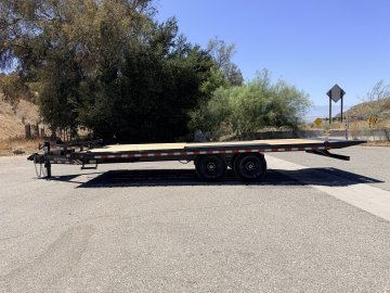 Iron Bull TDP14 102" x 22' 14K Deckover Tilt Trailer - Dual Hydraulic Cylinders, Winch Plate & Spare Mount