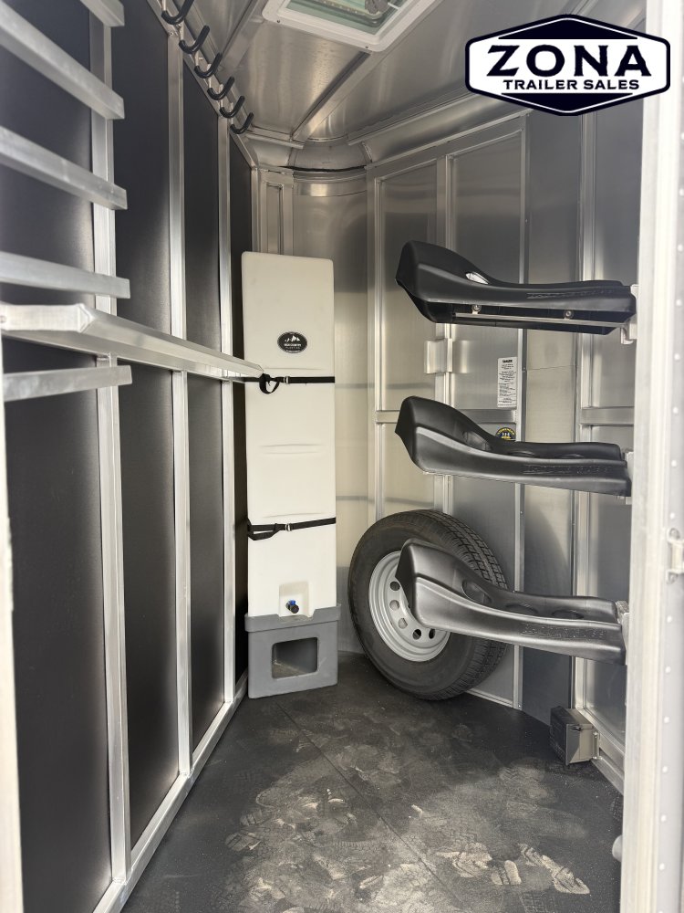 2026 Shadow 3 Horse - Open Sides w/ Plexiglass - Warmblood size