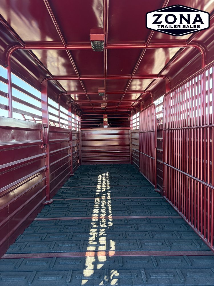 GR Trailer 6'8"X24' 14K Gooseneck Stock Trailer