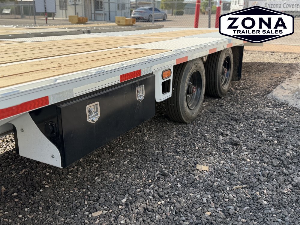 Hydraulic Dovetail - 2027 DOUBLE A GHB208 32ft - 10k Super Single - 25k GVWR - Hydraulic Jacks