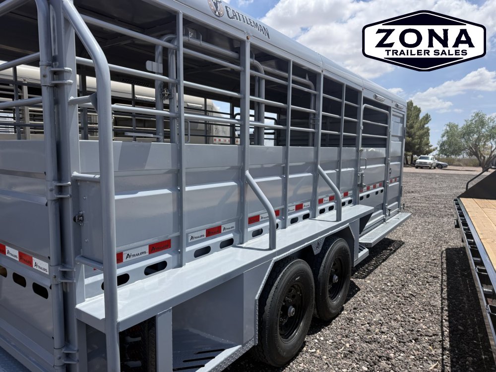 2027 Cattleman 20Ft Stock Combo - Dual Tack Doors - Swing Out Saddle Racks - 7k Torsion Axles