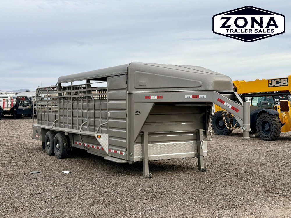 2027 GR 24ft Stock Combo - Half top - Swing out Saddle Racks - Rubber Plank Floor