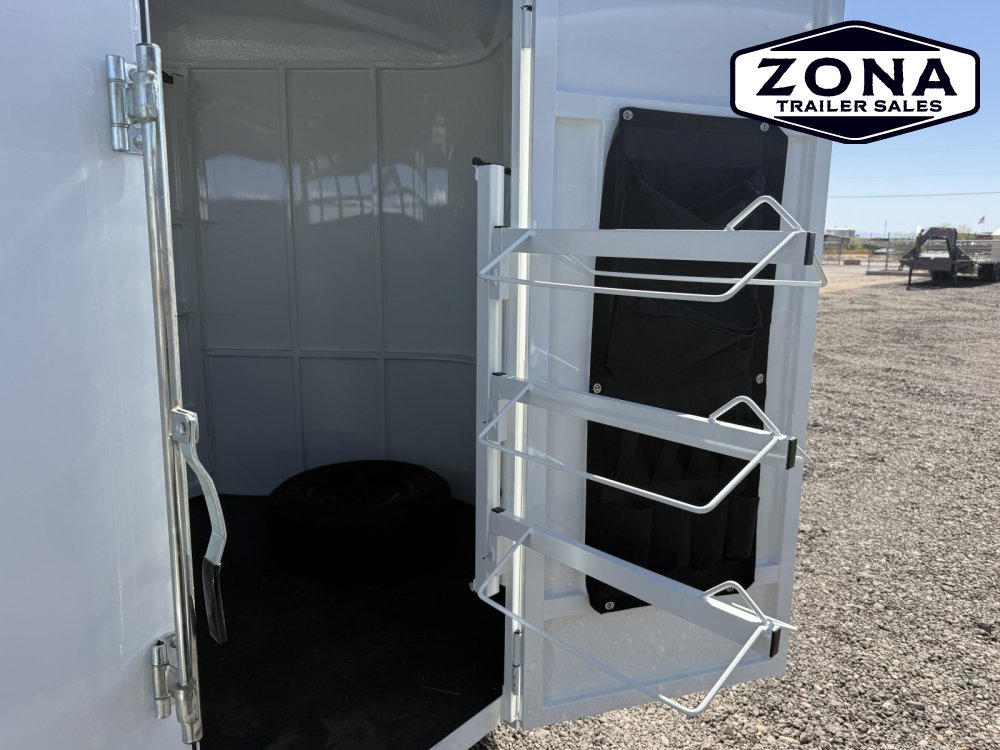 2027 THURO-BILT 3H SLANT - EXTRA STALL LENGTH - SWINGING TACK WALL