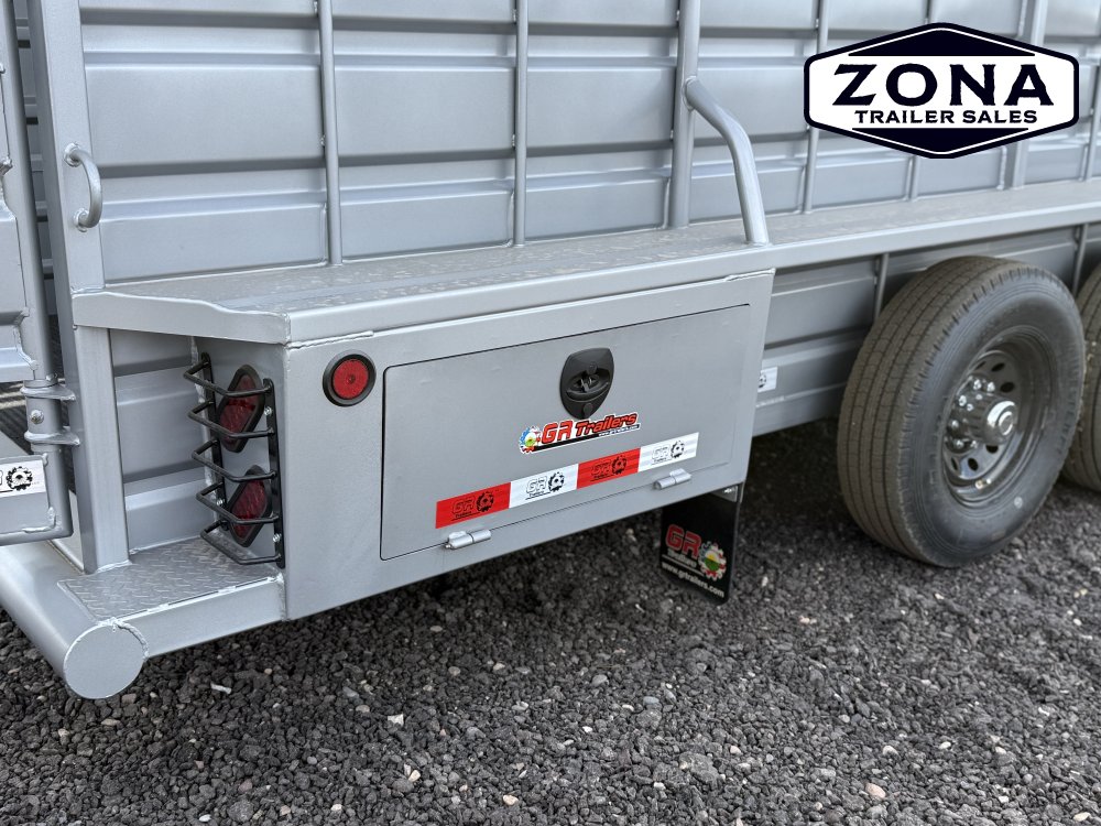 GR 24ft Stock Combo 4ft Tack - 20ft Stock Area