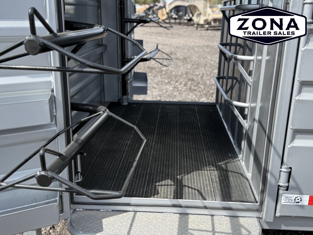 GR 24ft Stock Combo 4ft Tack - 20ft Stock Area