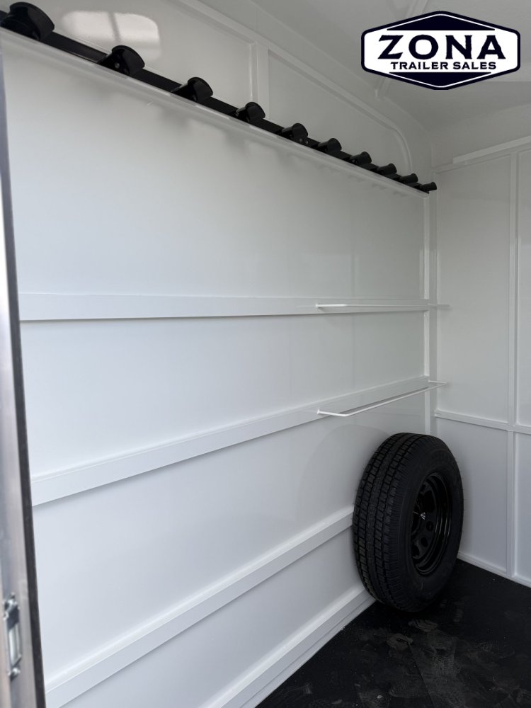 2027 Thuro-Bilt Wrangler Plus 4 Horse - EXTRA STALL LENGTH