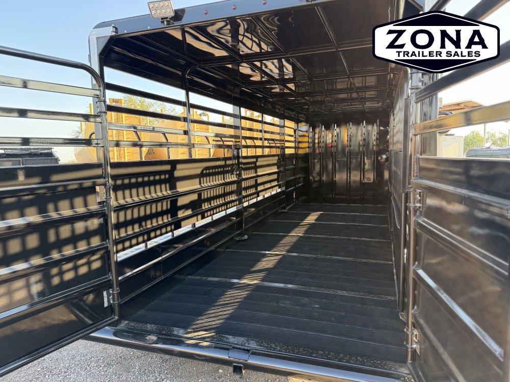 2026 GR 24ft Stock Combo - Swing out Saddle Racks - Rubber Plank Floor