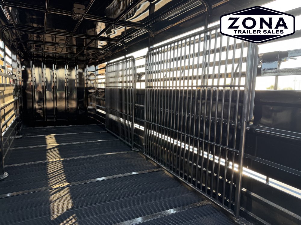 2026 GR 24ft Stock Combo - Swing out Saddle Racks - Rubber Plank Floor