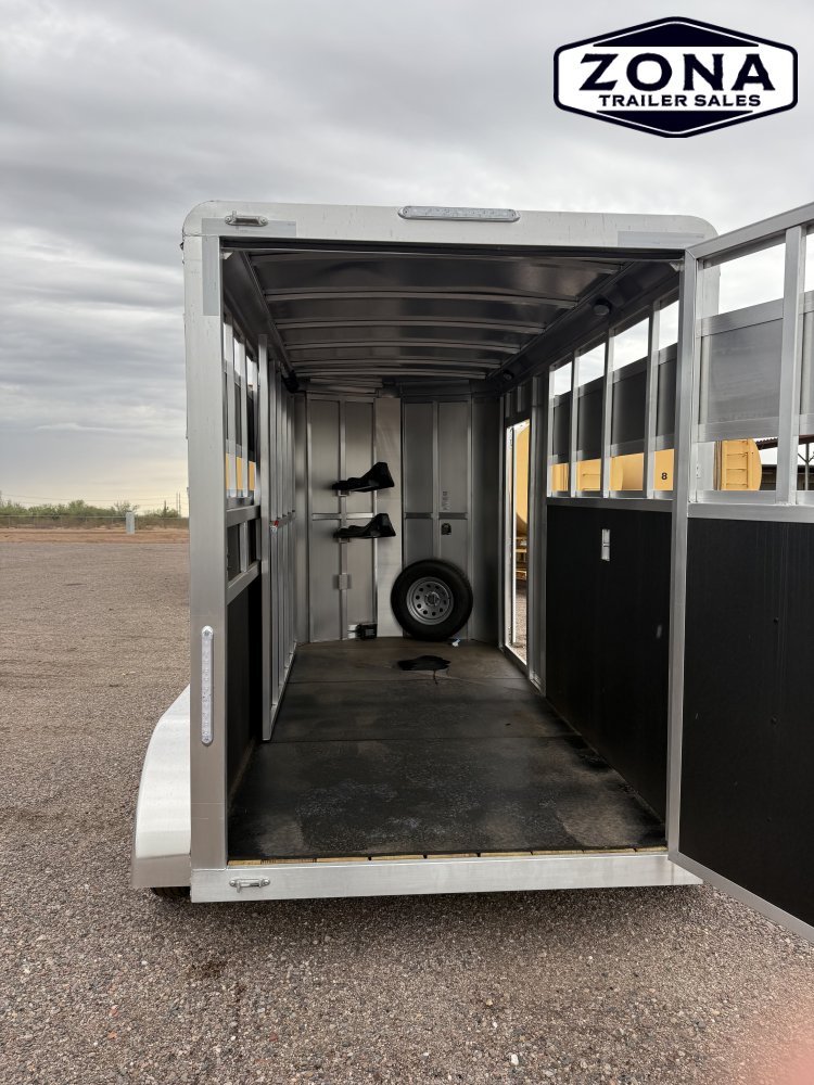 2027 SHADOW 2 HORSE - 7'6" TALL - 120" STALL LENGTH - 42" STALL WIDTH - ALL ALUMINUM FRAME
