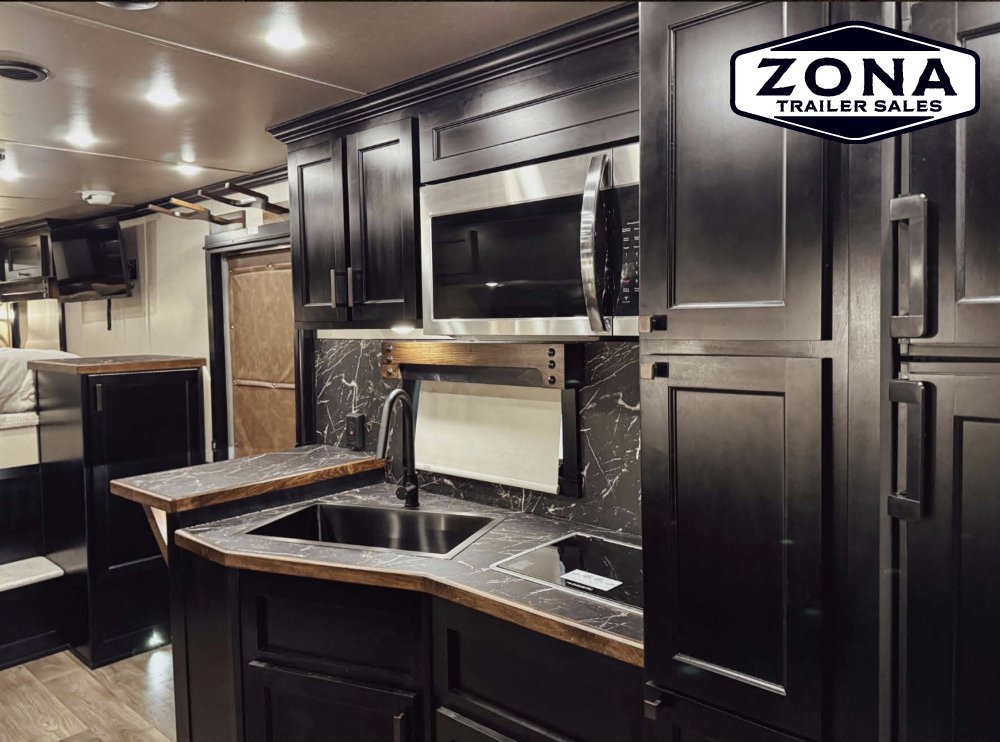 2027 Exiss 16'6" SW - 12' Slide - 4 Horse - Full Rear Tack - Side Load - Generator
