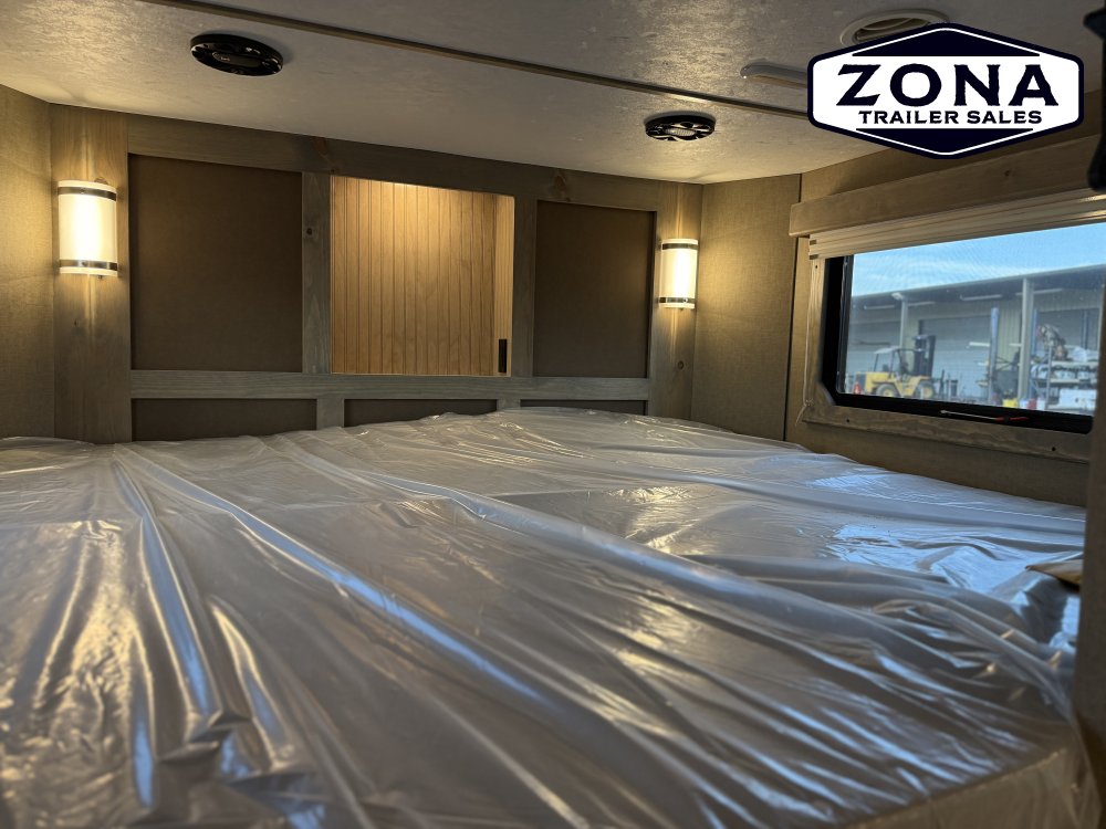 2026 SHADOW 14'6" LQ 3H - Sofa and Dinette