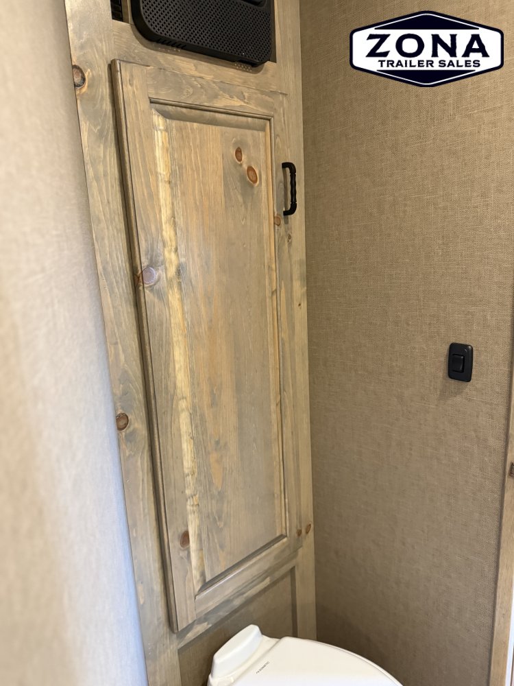 2026 SHADOW 14'6" LQ 3H - Sofa and Dinette