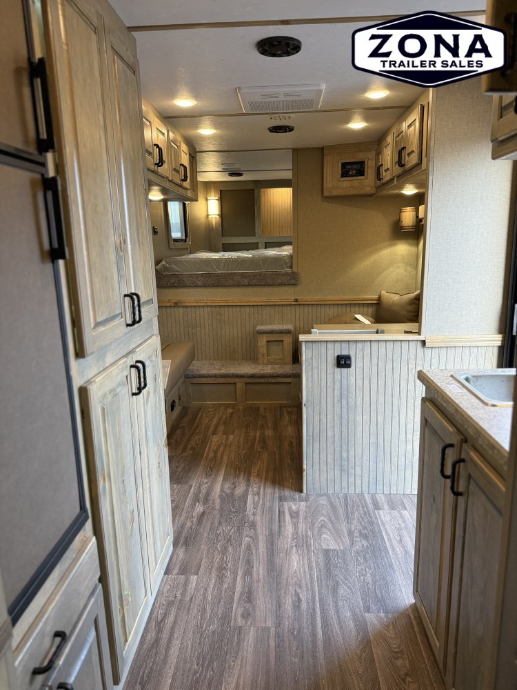 2026 SHADOW 14'6" LQ 3H - Sofa and Dinette