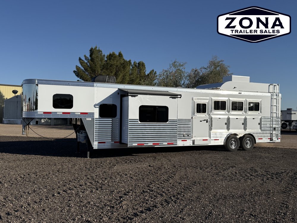 2026 Sooner 14'6" LQ 4 Horse - Generator - Slide-Out