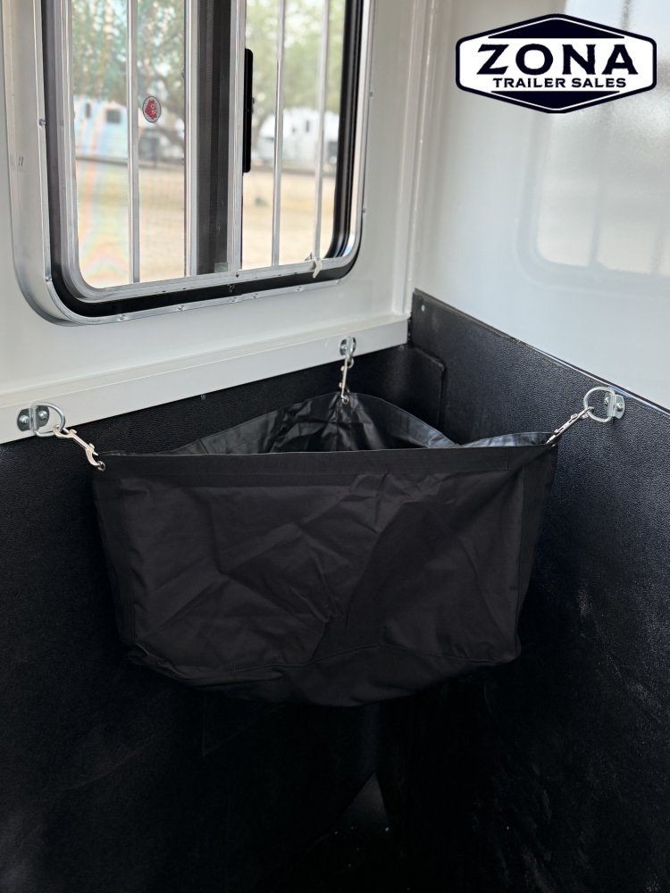 2026 Thuro-Bilt Liberty 2 Horse - Warmblood Height and Stall