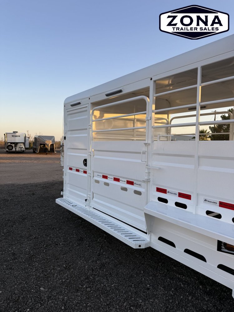 2027 Cattleman 24Ft Stock Combo - 8K Torsion Axles - Swing out saddle racks - Rubber Plank Floor